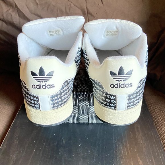 Adidas Superstars (custom) - Picture 5 of 6